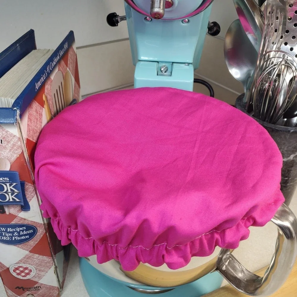 Black W/ Pink Bows Dots / Magenta Reversible KitchenAid Mixer Mixing Bowl‎ Cover